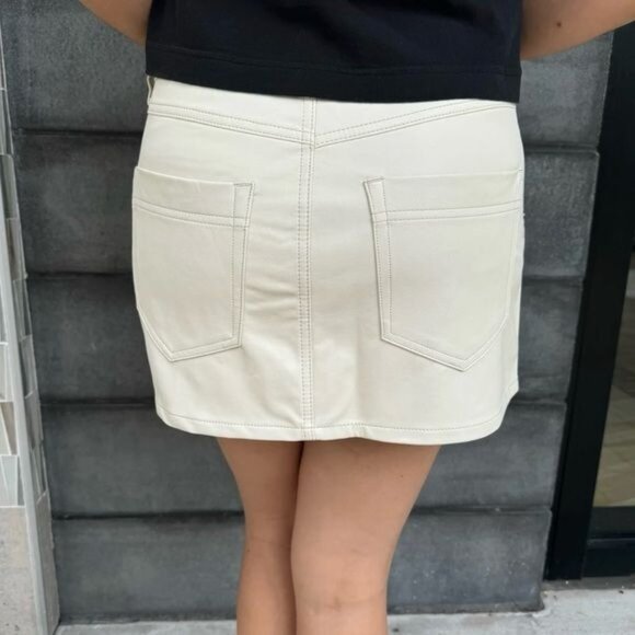 Free People/We The Free Wynne Vegan Leather Skirt Size EU 32 - US Large - Picture 2 of 14